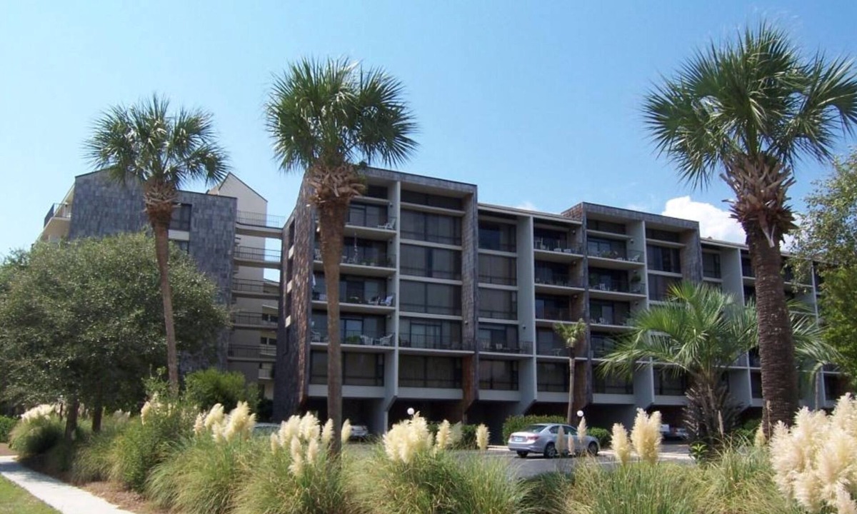 North Litchfield Beach Condo | Litchfield Retreat 315, Townhouse Floorplan Condo, in delightful Pawleys Island