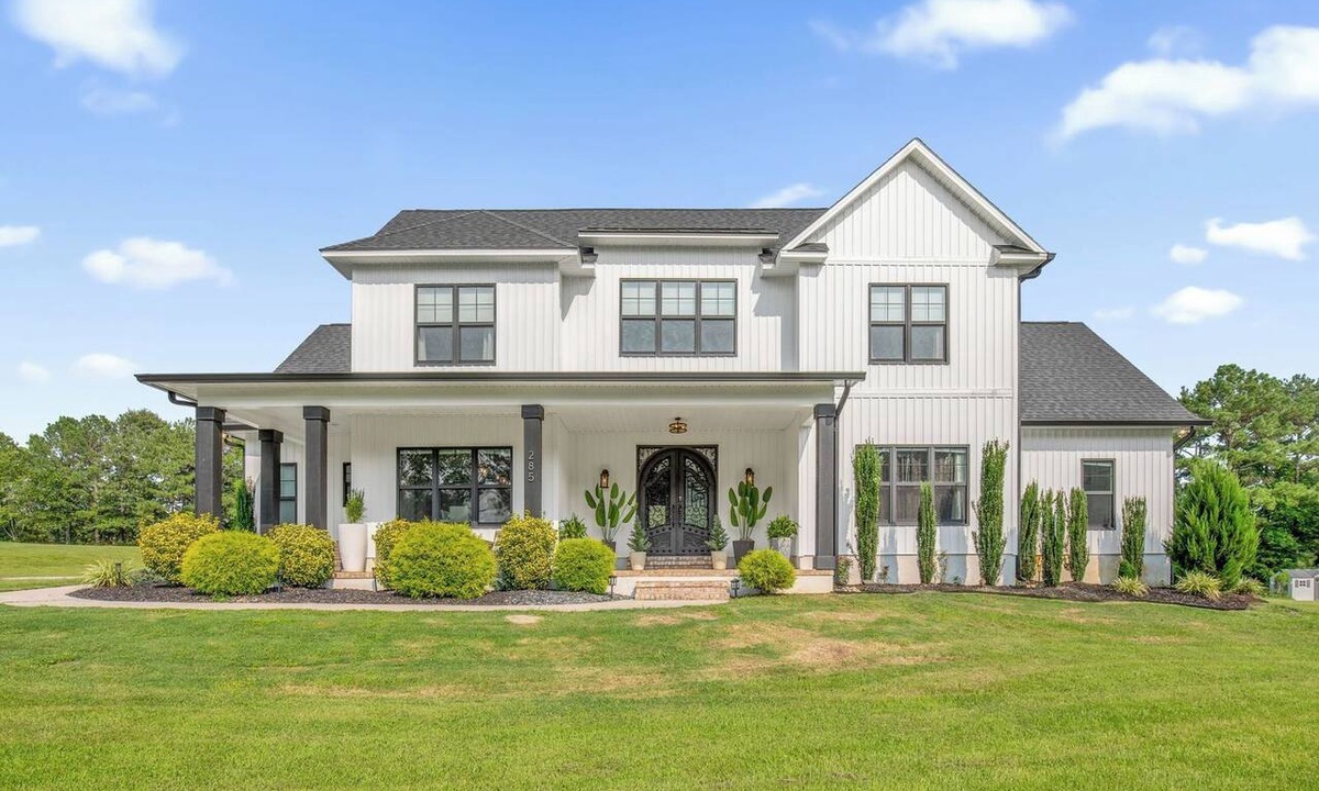 Carthage Other | Luxury pro golf & equestrian retreat with pool and gym. Peaceful retreat 6BD/4BR