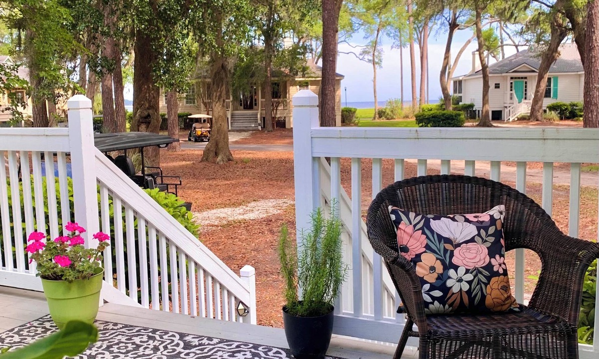 Melrose on the Beach Cottage | Melrose Oasis cottage by the Sea