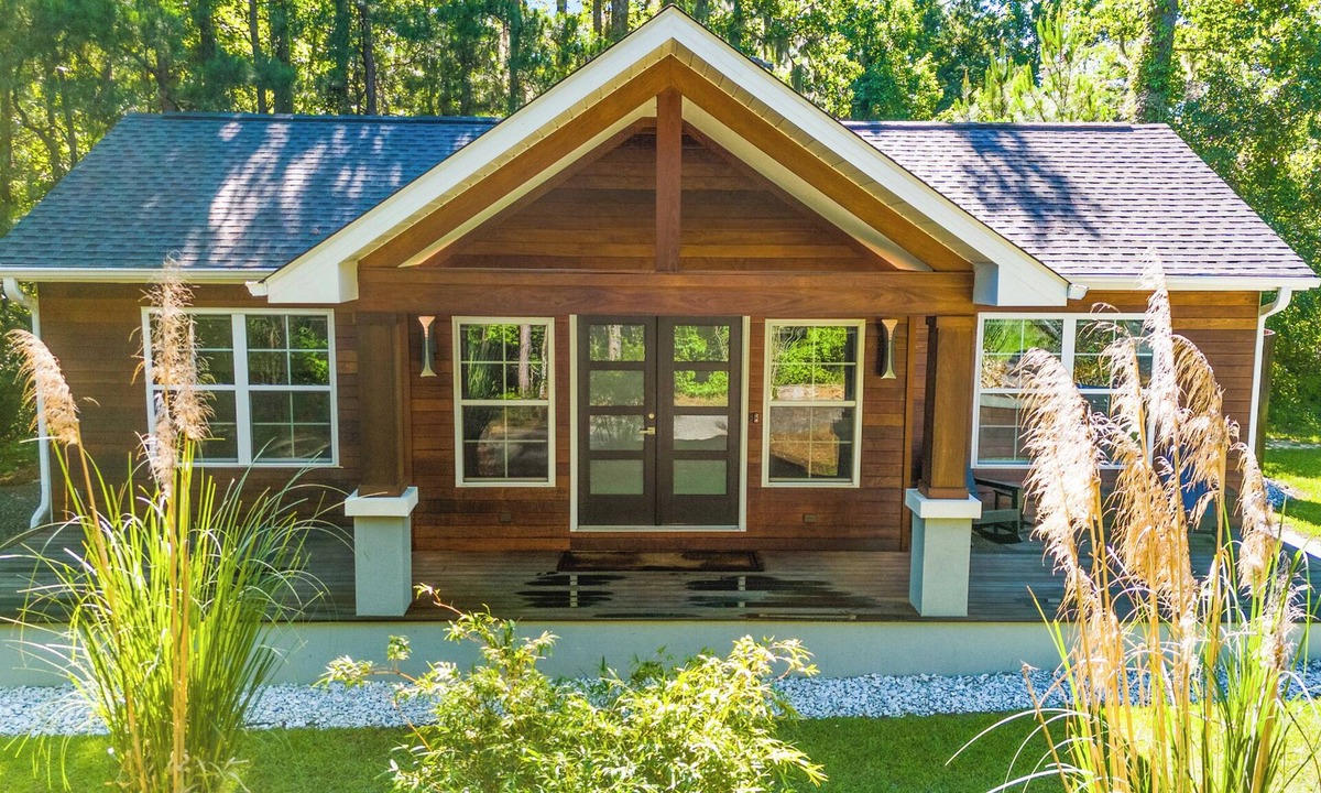 Conway House | Modern Cabin Retreat on Private Estate