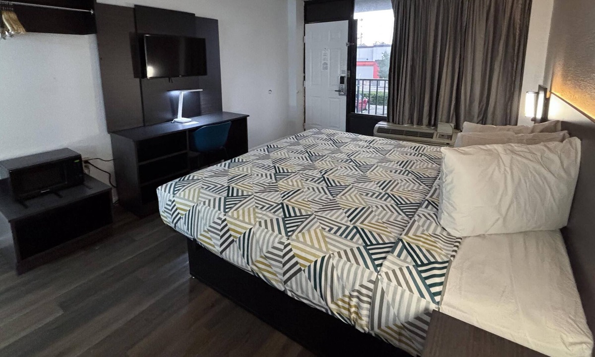 Conway Hotel | Motel 6 – Conway, SC