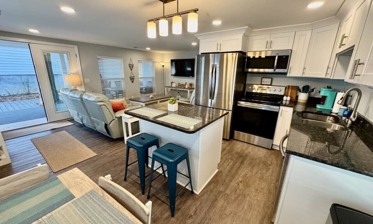 Surfside Beach House | Myrtle Beach, Ocean Lakes, 1295 Snapper - Family Fun Awaits!