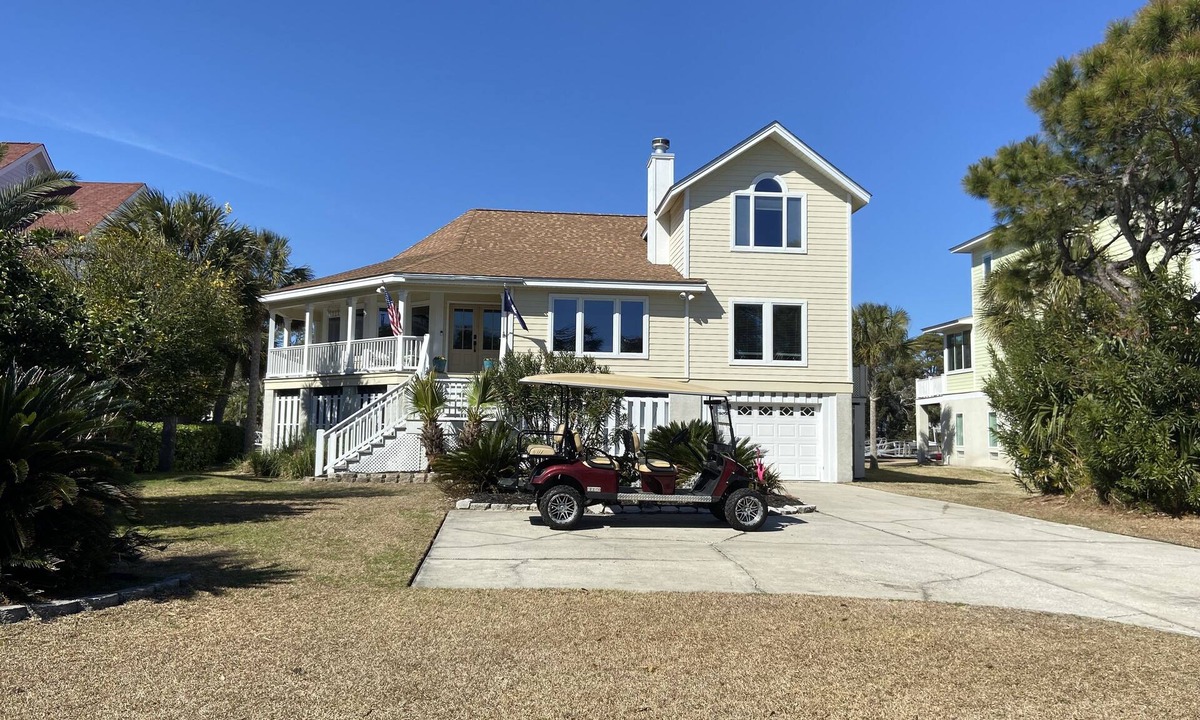 Saint Helena Island House | New Screened Porch on the Canal with Beach Access steps away!