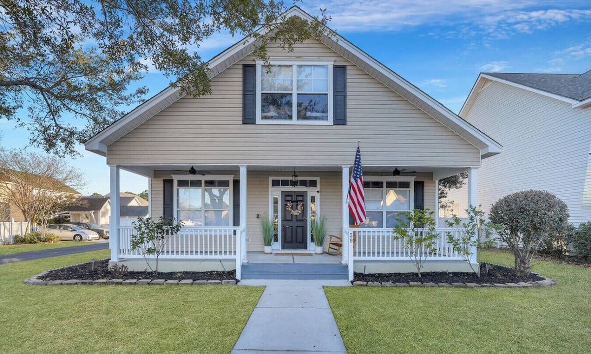 Bluffton House | Newly Renovated Old Town Charmer + HH Beach Access