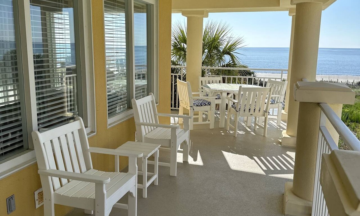 Daufuskie Island Condo | Ocean Escape-3 bedroom/bath, Oceanfront, 2nd floor, LandTransportation Included!
