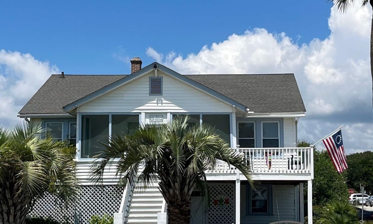 Isle of Palms House | Ocean views!/Easy beach access!/Jul 25-Aug 1 Still Avail - Pricing Special!