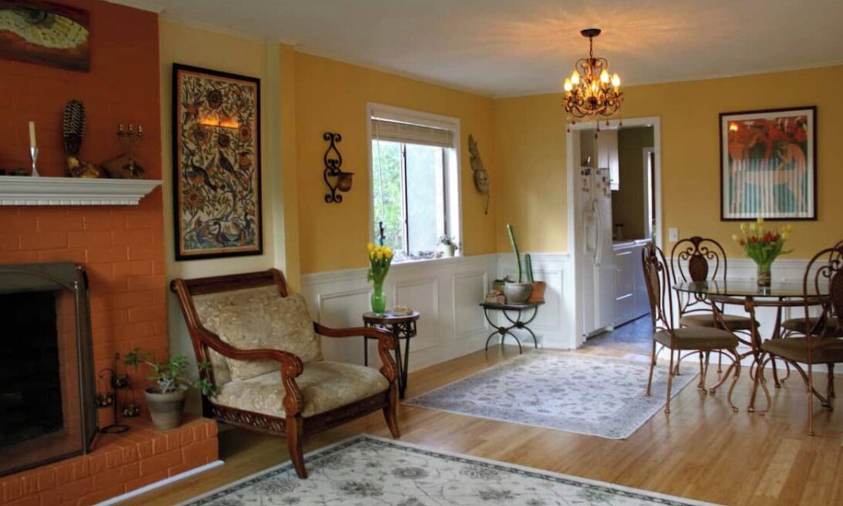 Old Village House | Old Village area Townhouse Garden Retreat