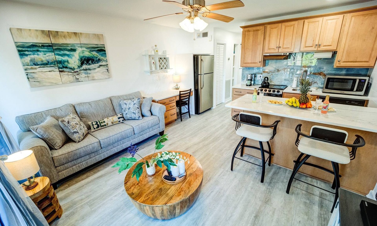 Isle of Palms Condo | Palm Paradise on private Beach