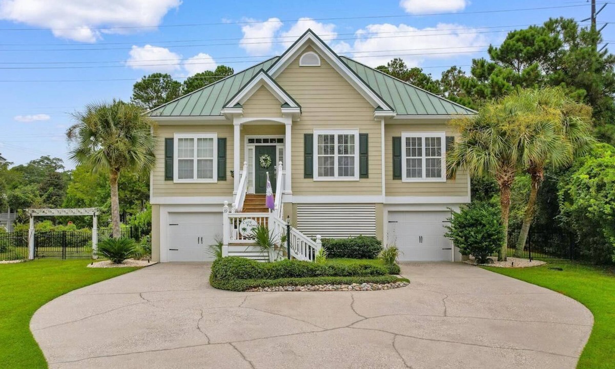 North Litchfield Beach House | Peaceful Getaway-Resort Access; Golf Cart Included