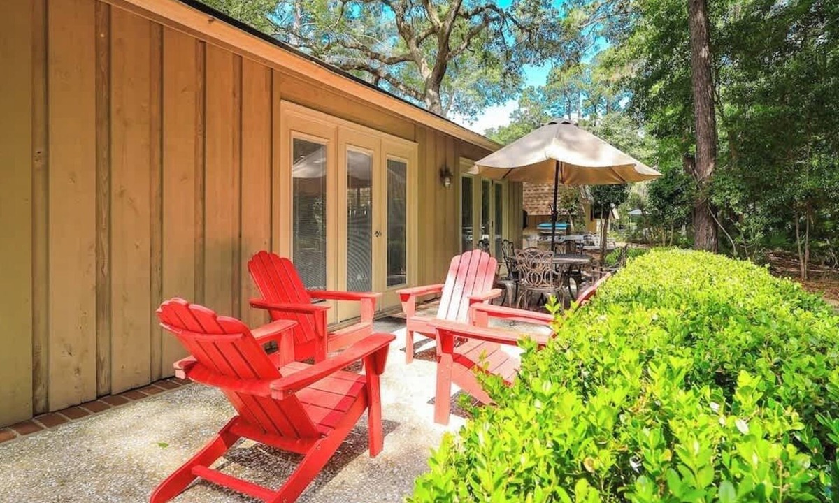 Lawton Woods House | Pet & Family Friendly Luxury Home on Hilton Head
