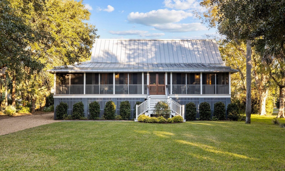 Sullivan's Island House | Prime Location! Classic Sullivan's Island Beach House/Gorgeous and Charming Updates!