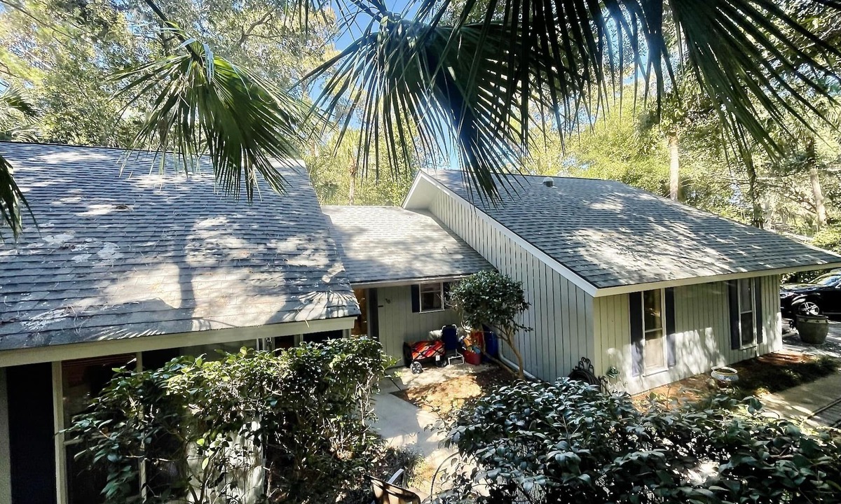 North Forest Beach House | Private 3/bd 2/Ba home, Quiet, stroll 500' to the semi private beach.🐬