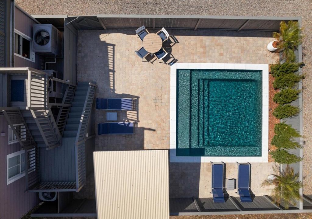 Cannonborough Elliotborough Apartment | Private HEATED Pool Oasis 4 Bedroom Suite