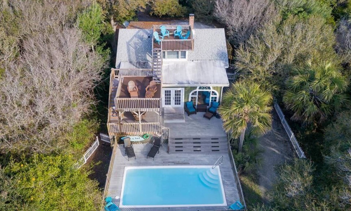 Folly Beach House | Private Pool & Multi-Level Decks w/Screened in Porch! Beach Access Across Street