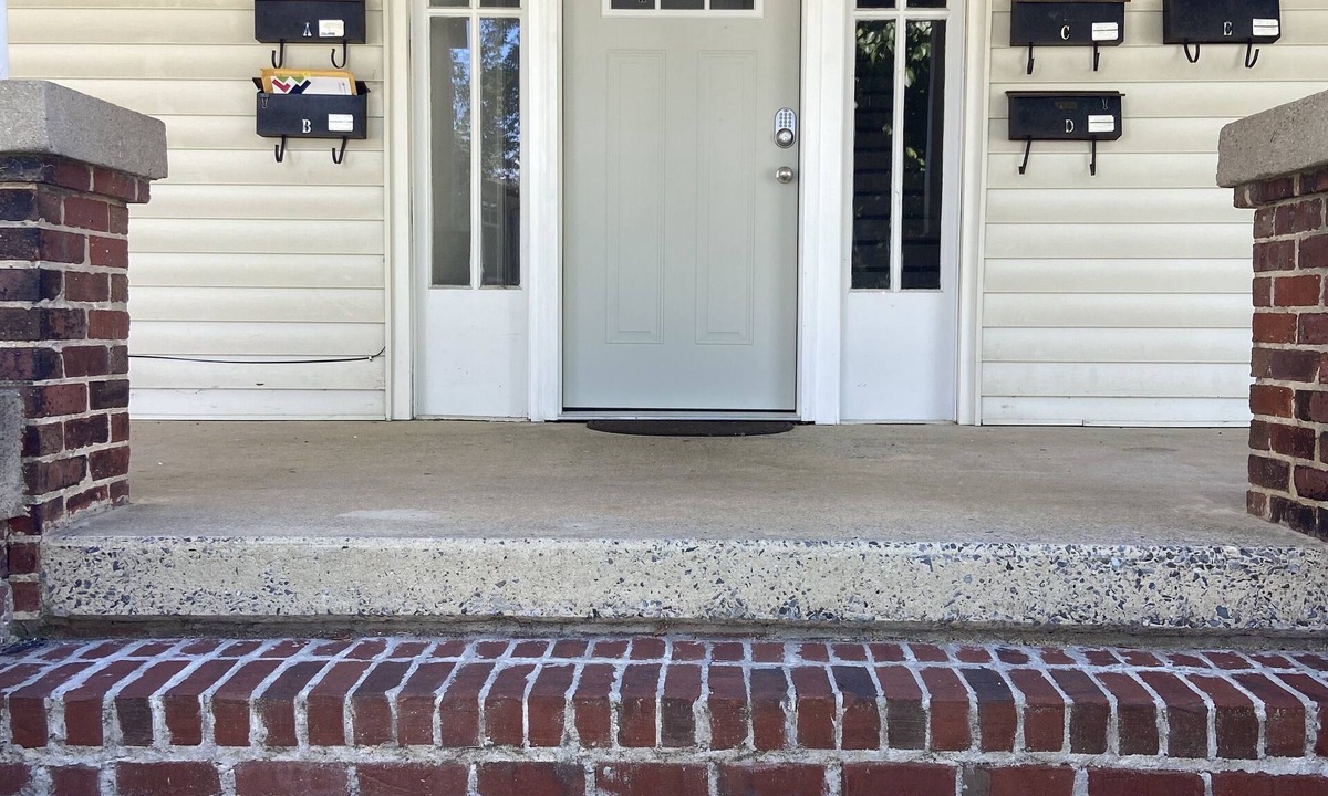 Mount Holly Apartment | Quaint 1-Bedroom Apt in the heart of Mt. Holly