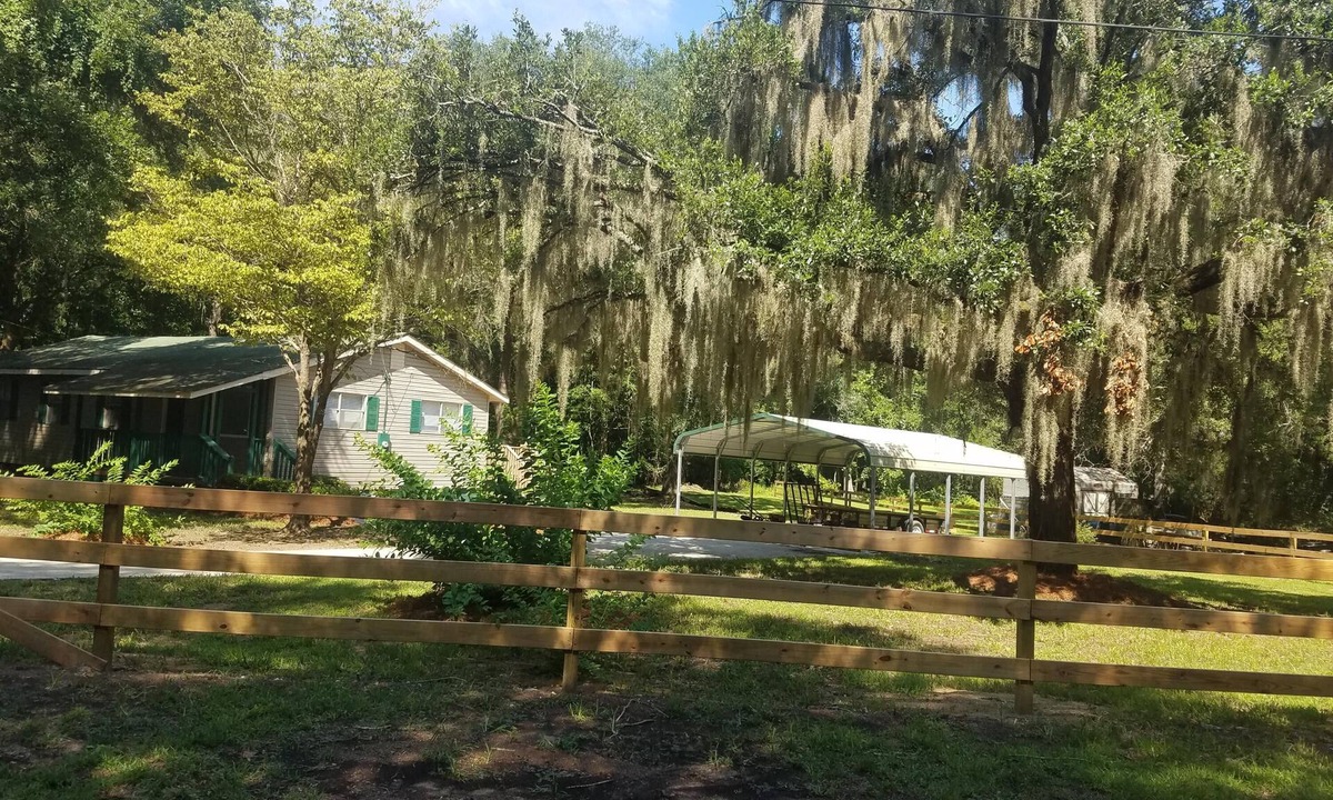 Johns Island House | Quiet 4 bedroom close to the beach