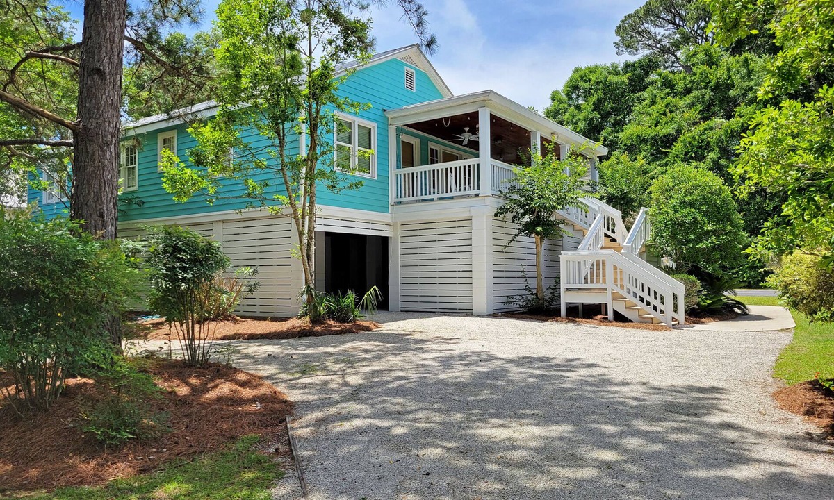 North Litchfield Beach House | Raised Beach House, Furnished Porch, Boat Parking, Game Area, Walk to Beach