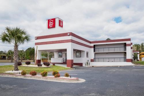 Walterboro Hotel | Red Roof Inn Walterboro