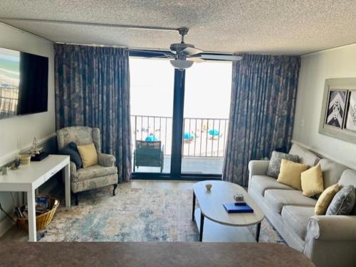 Garden City Apartment | ROYAL GARDEN RESORT 205 condo
