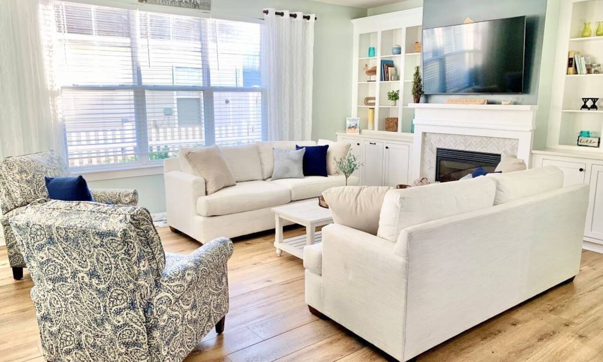 Bluffton House | Saltee Cove Coastal Getaway. 3 Bedroom Home in Old Town Bluffton
