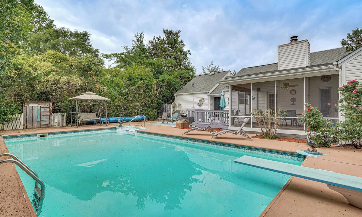 Aiken House | Screened Porch, Private Pool! Family Home in Aiken