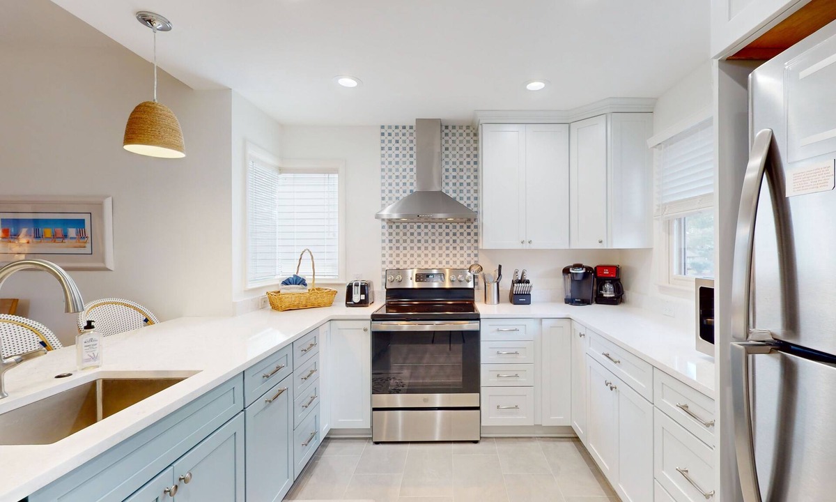 South Beach House | Sea Pines Retreat - steps to Salty Dog, beach, pool, and tennis