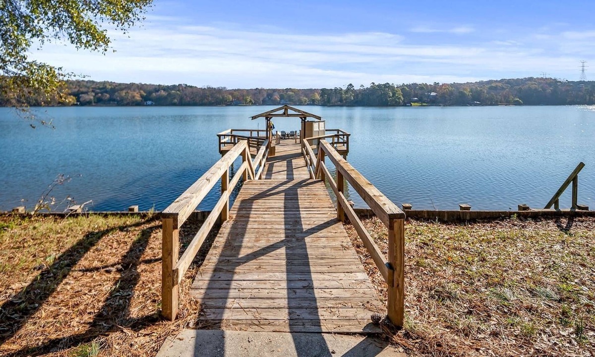 Belmont House | Serene Lakefront Home on Lake Wylie | Belmont