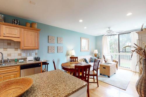 West Beach Village House | Shipwatch 2173