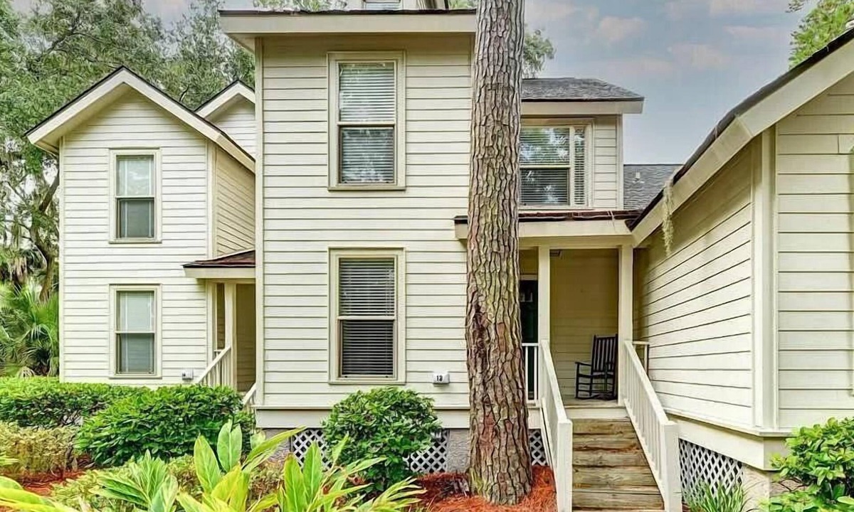 The Cottages Cottage | Shipyard Cottage - Private Beach & Golf! Pet Friendly! Free beach chairs,towels.