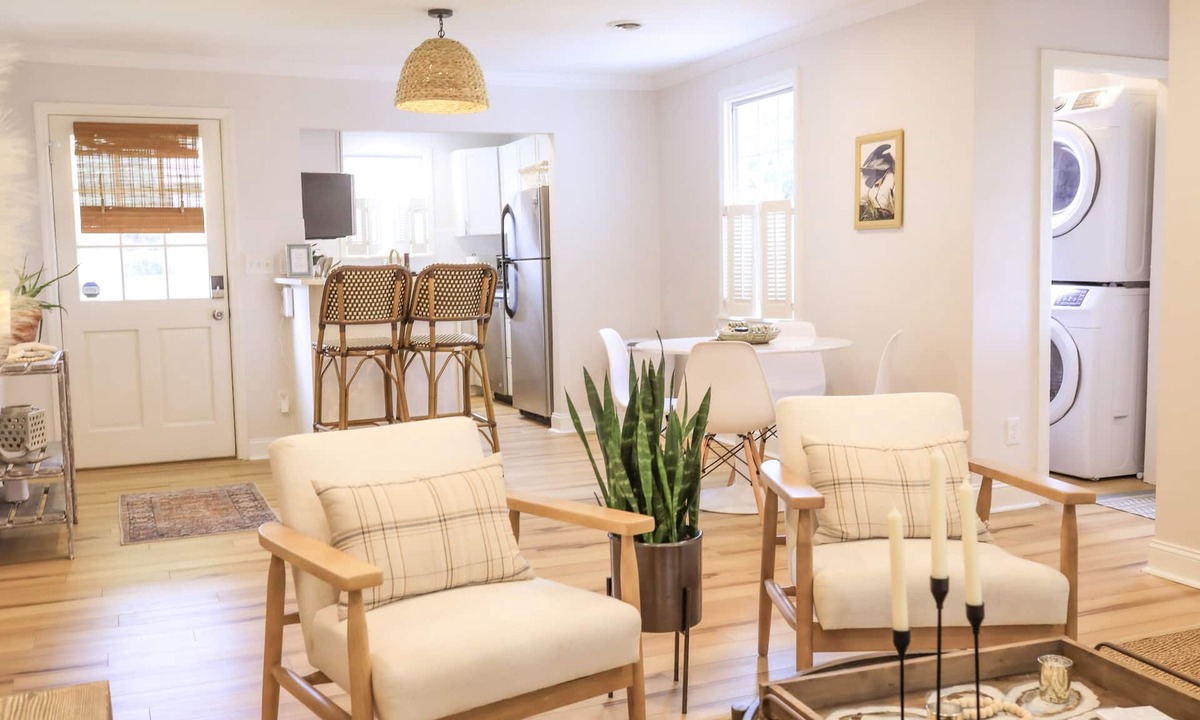 Northwest Quadrant House | Sleeps 10 5 Beds 3 min to DT Beaufort 12 min to Parris Island 🇺🇸 Shaded Deck