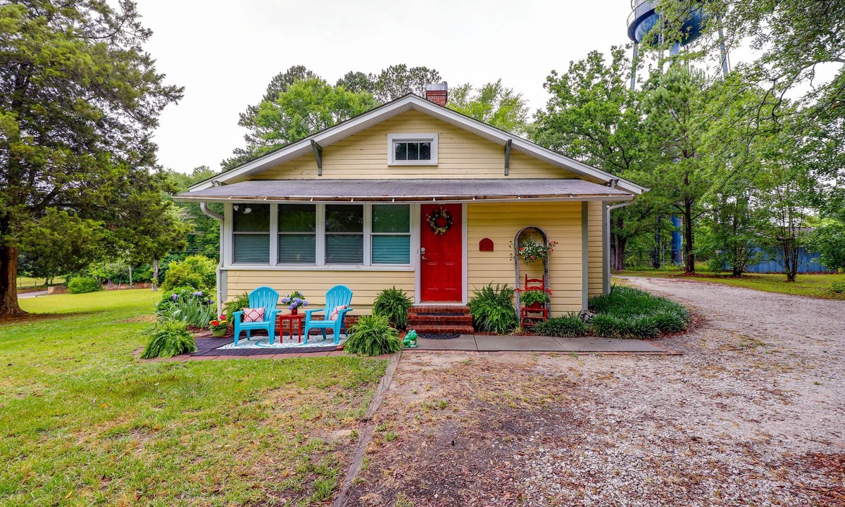 Society Hill Apartment | South Carolina Guest Suite Near Sand Hills Forest