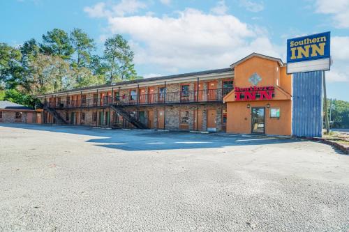 Walterboro Hotel | Southern Inn By OYO Walterboro I-95