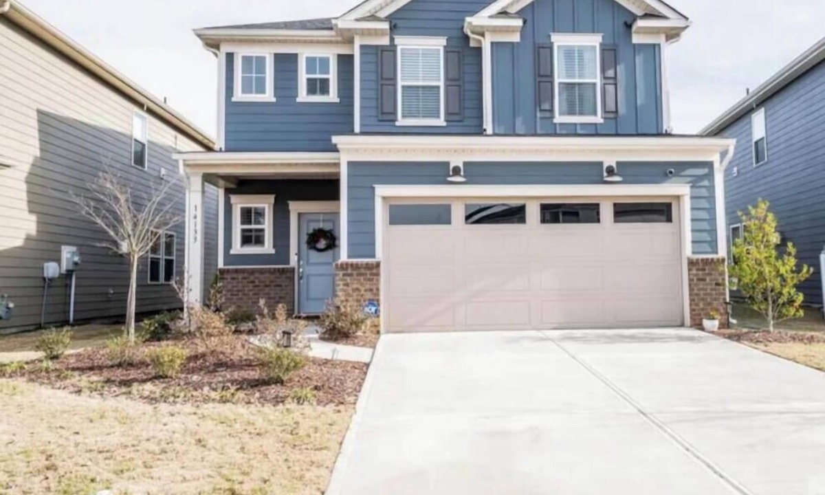 Steele Creek House | Spacious 3BR Retreat Near CLT Airport w/Pool