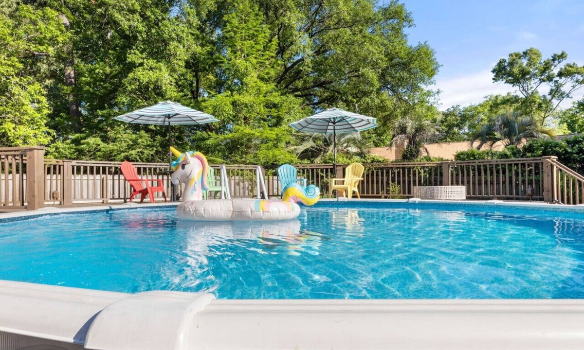 Hanahan House | Spacious Retreat with Pool