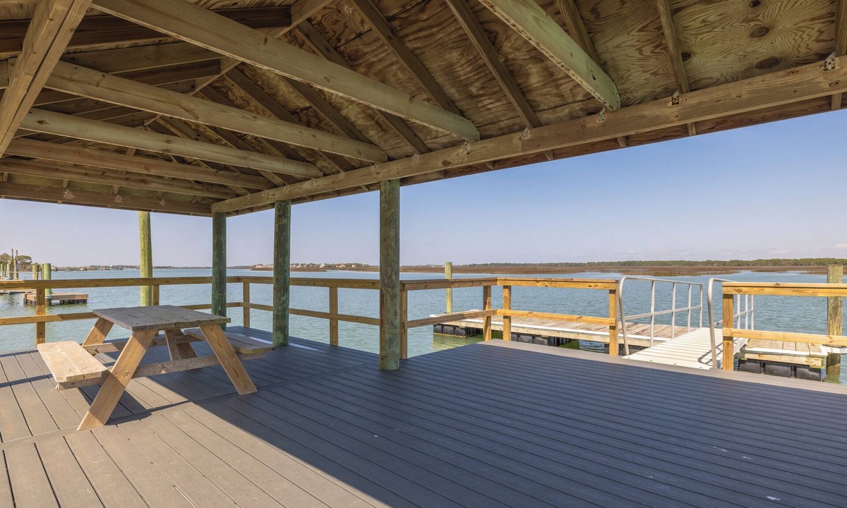 Folly Beach House | Stay at The Tabby House! Spectacular River Views