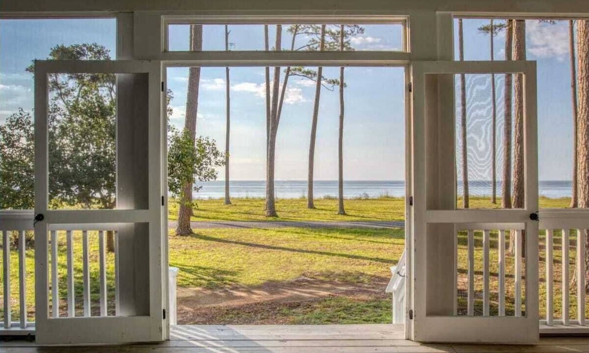 Melrose on the Beach House | Sycamore Cottage- 5BDR Oceanfront with Golf Cart