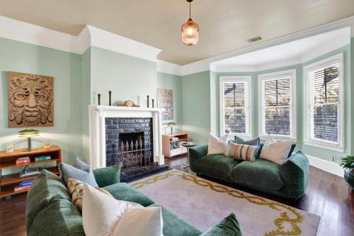 Beach Institute Apartment | The Artist Retreat Unit A