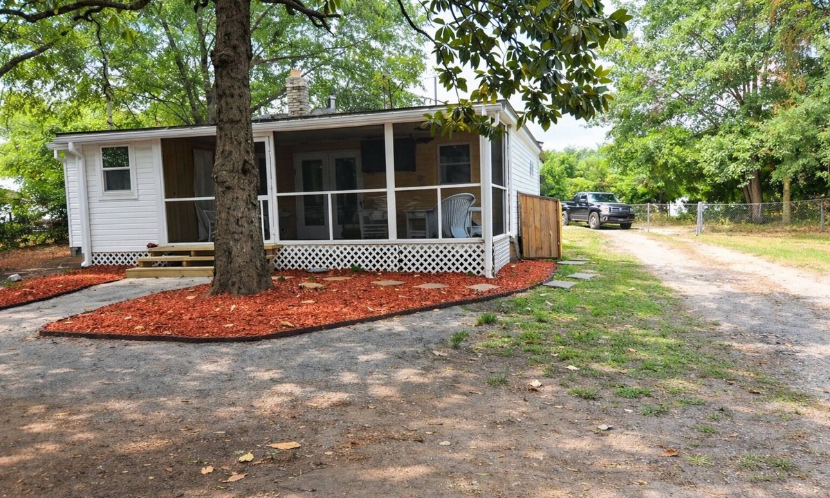 Cayce House | The Good Life Lodge