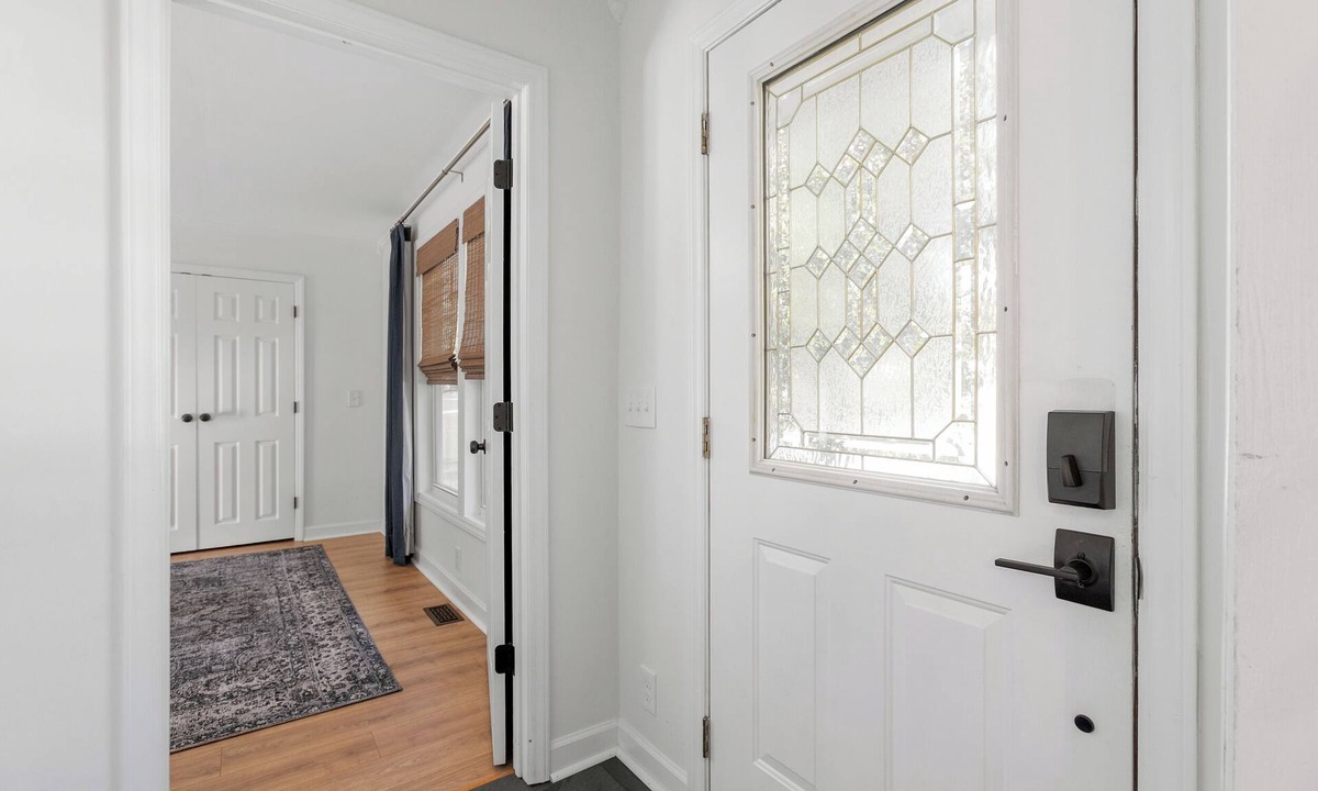 Greensboro House | The Southern Sanctuary: 4-bedroom home in Guilford Hills