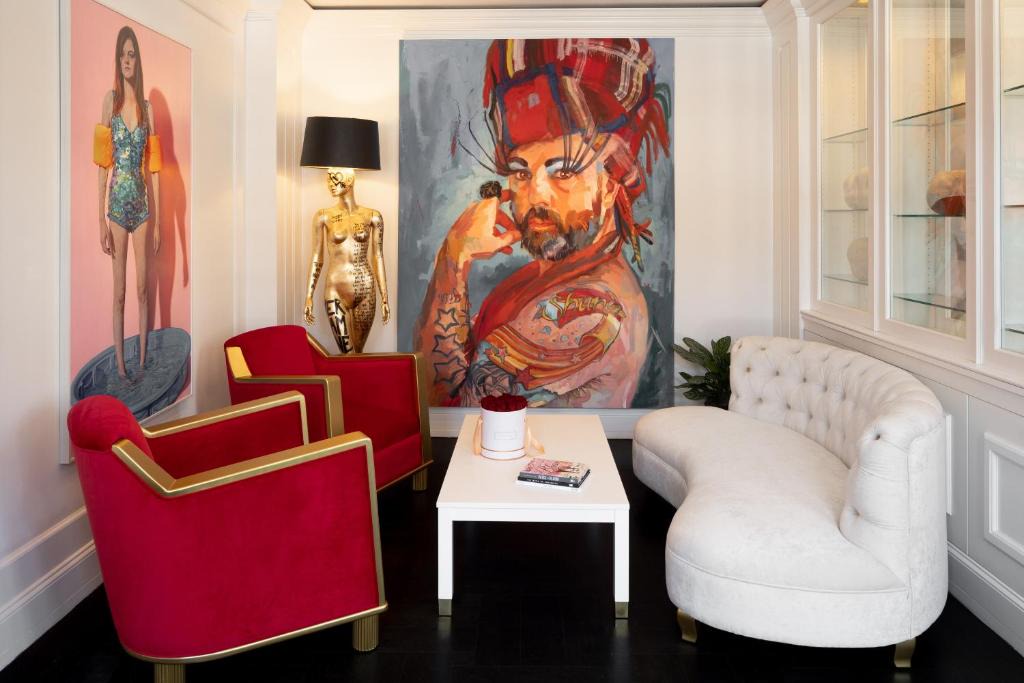 French Quarter Hotel | The Vendue, Downtown Art Hotel