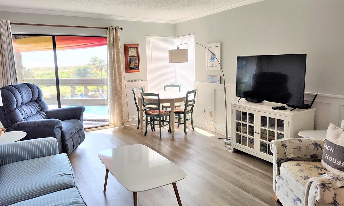 Beachwalk Condo | Upgraded Pet Friendly Beach Condo with Breathtaking Views!