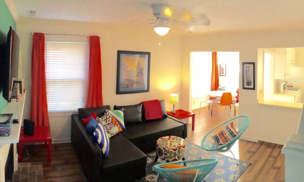 Rosewood House | Upscale And Urban In The City