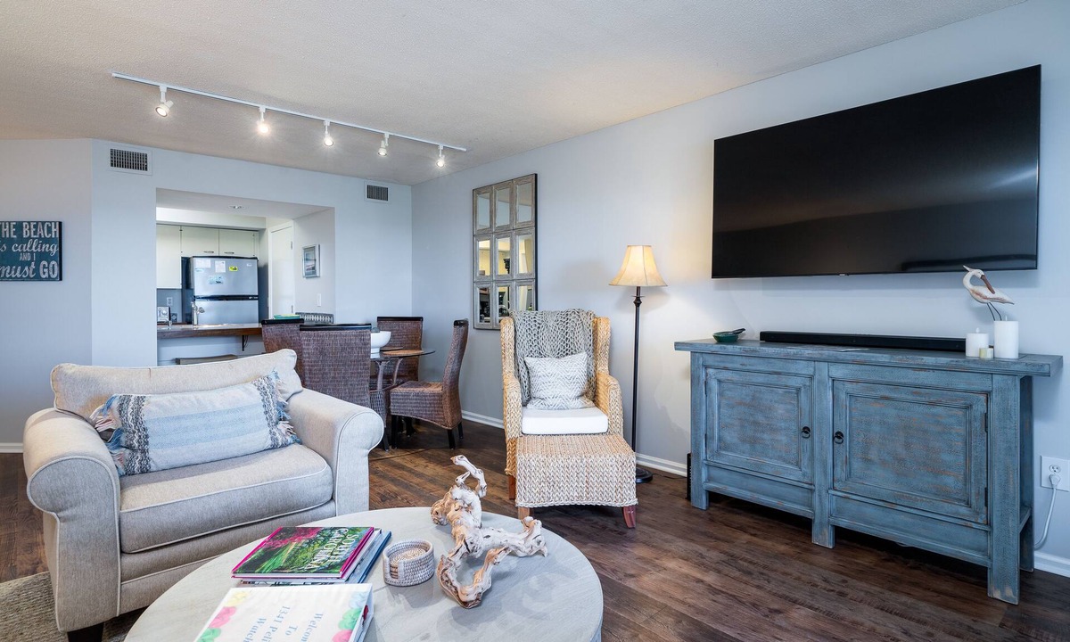 Seabrook Island Villa | Waterfront on Pelican Beach! Amazing Sunsets! Bring Your Pup! Amenity Access Included