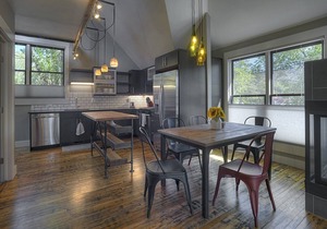 30+ Day - Downtown Durango Townhome - AC/Roof Top Deck w/Views in Durango