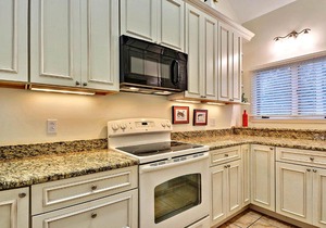 4585 Parkside Villa