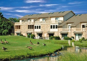 Beautiful studio unit at resort, sleeps 2