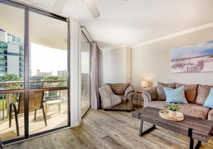 Meridian Plaza 308