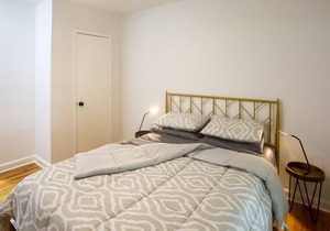 Oak House Charleston 3b/2ba in Downtown