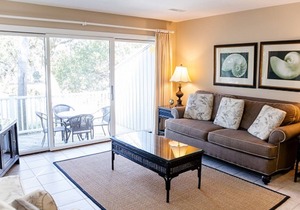 Racquet Club Villa 20/ 2 BR Resort View Condo