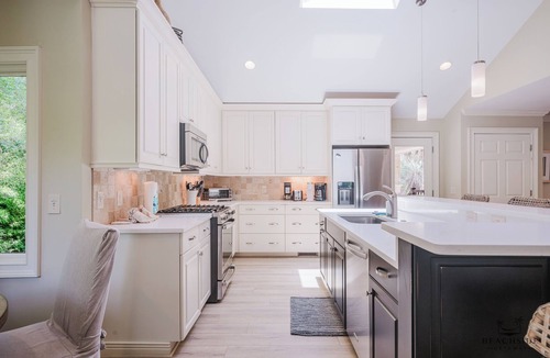 Baynard Oaks House | 1 Baynard Park - Sea Pines, Lagoon Views, Elegant and Modern!